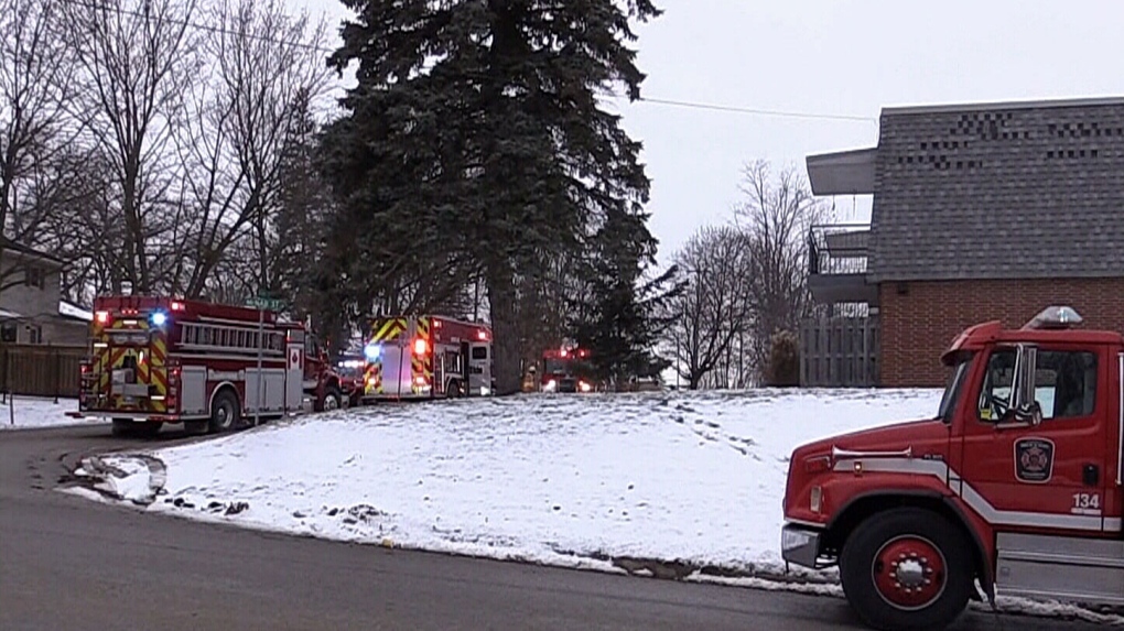 20 People Displaced After Apartment Fire