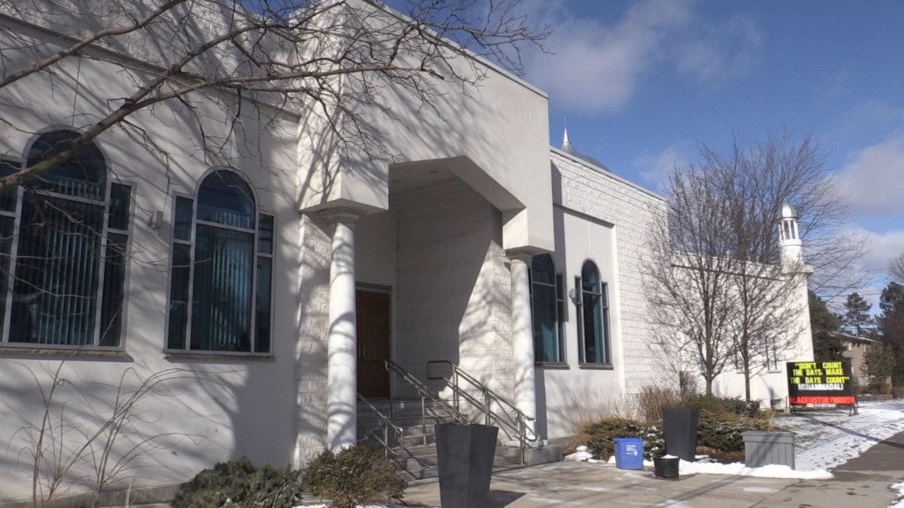 The London Muslim Mosque is seen in London, Ont. on Feb 25, 2022. (Daryl Newcombe/CTV London)