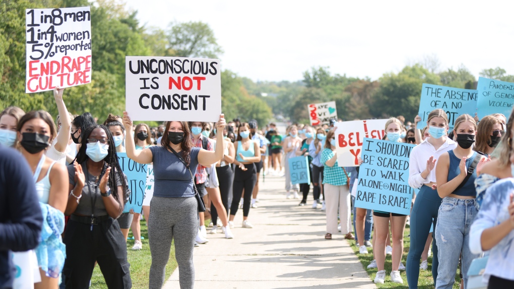 Western University students demonstrate during a walkout in support of sexual assault survivors, in London, Ont., Friday, Sept. 17, 2021. (THE CANADIAN PRESS/Nicole Osborne)