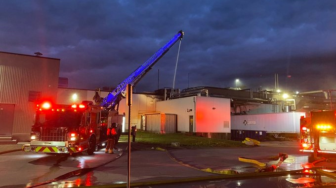 Firefighters were able to knock down a fire at 10 Cuddy Boulevard in London, Ont. on Monday, May 23, 2022. (Source: London Fire Department)