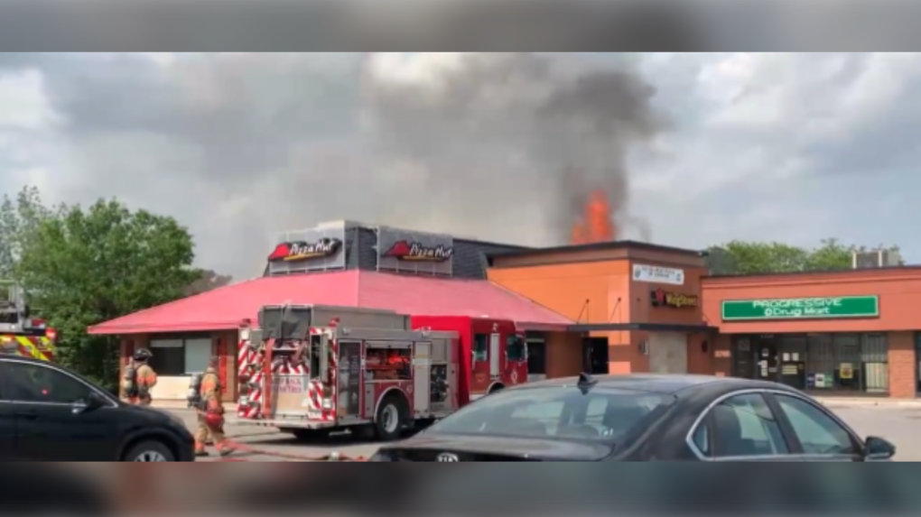 London Fire Responds To Fire At Pizza Hut In London Ont Ctv News