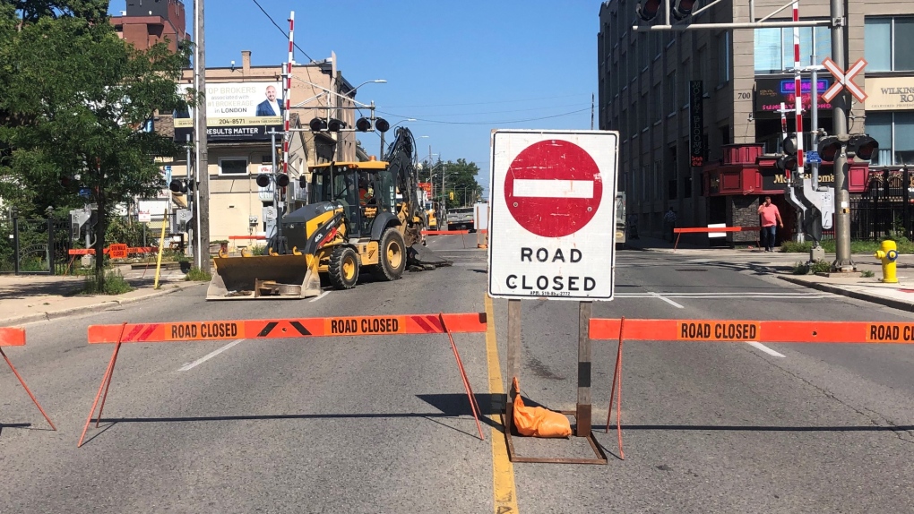 CP Rail Emergency Railway Repairs Close Area Of Richmond Street | CTV News