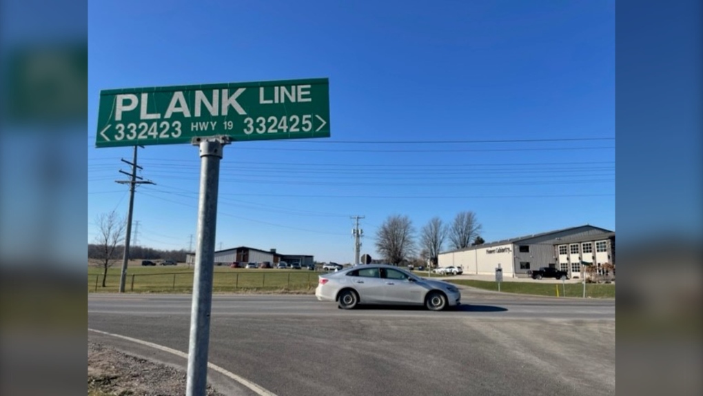 The area of Plank Line and Keswick Road in South-West Oxford Township is seen on Dec. 8, 2023. (Sean Irvine/CTV News London)