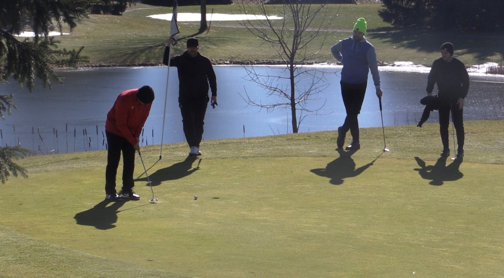 Pine Knot Golf Club in Dorchester, Ont. had a full tee sheet of 160 players on Feb. 4, 2024, with temperatures reaching 7 C. (Brent Lale/CTV News London)