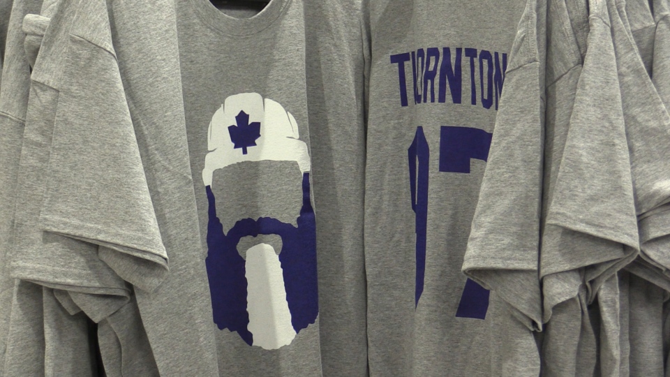 Maple Leafs' Joe Thornton T-shirts