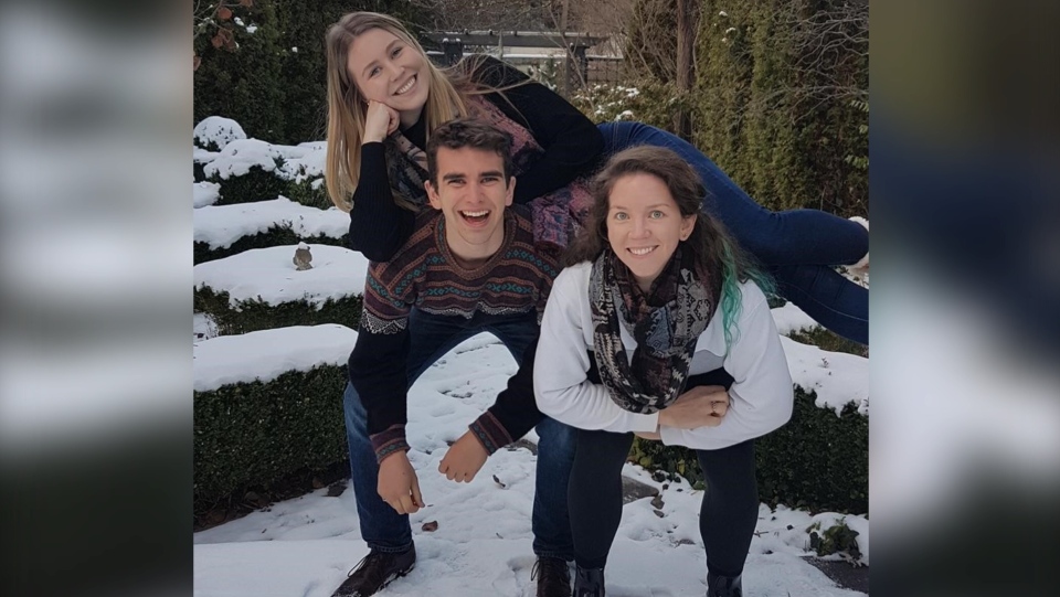 Charlotte, Tom, and Susanne Grainger